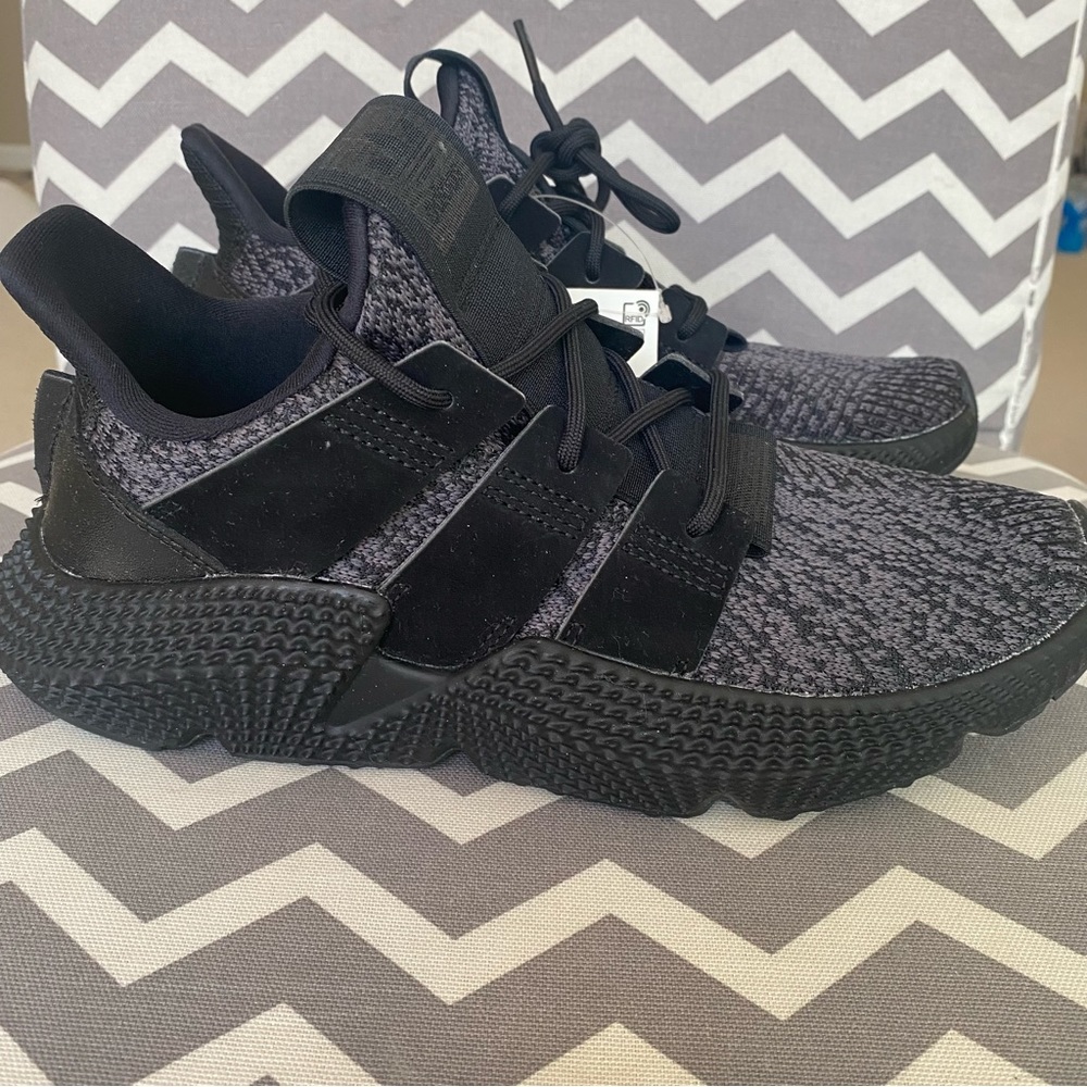 NEW! ADIDAS PROPHERE J - Picture 3 of 16